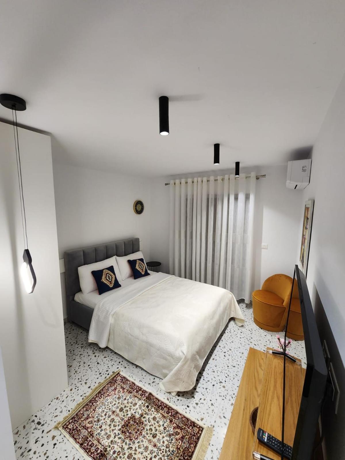 טיראנה Pietro Guesthouse 3 מראה חיצוני תמונה